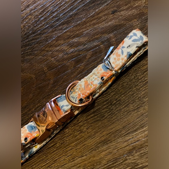 NIP Rose Gold Pink floral Dog Collar (see measurements) - Picture 3 of 4